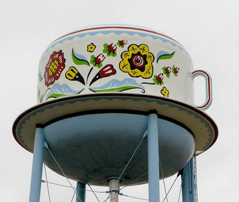 Водонапорная башня-чашка в штате Айова